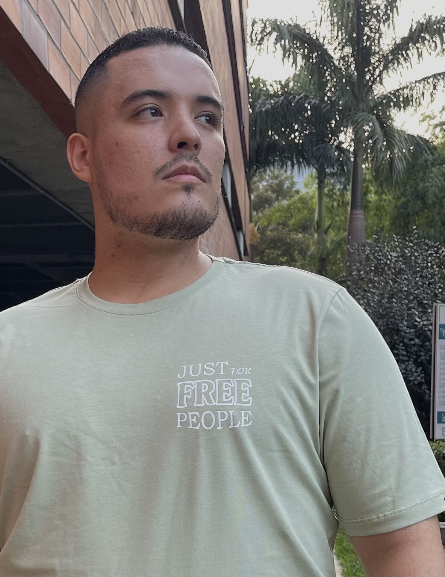 Free people - Image 2